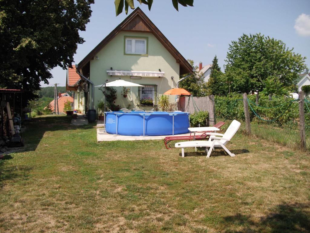 Ferienhaus Hartmann Hévíz Exterior foto